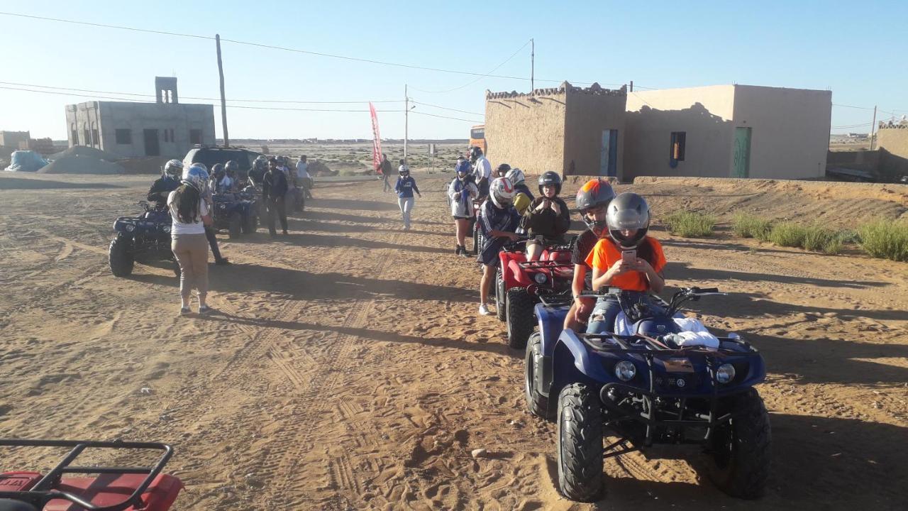 מלון מרזאוגה Bivouac Erg Znaigui מראה חיצוני תמונה