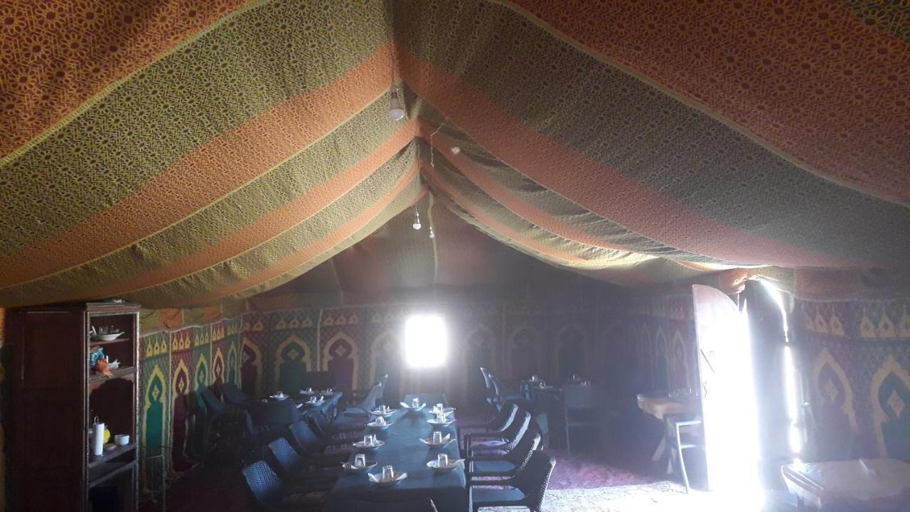 מלון מרזאוגה Bivouac Erg Znaigui מראה חיצוני תמונה
